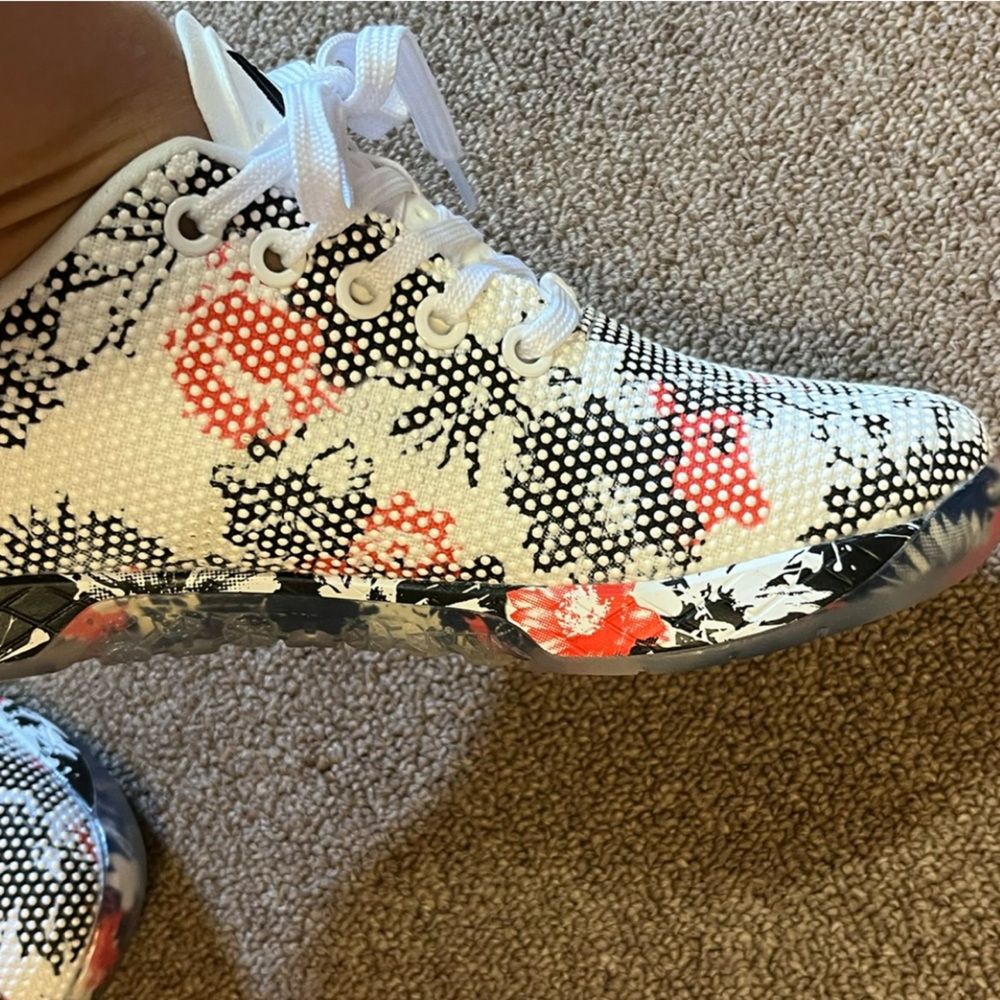 NOBULL  trainers. Worn 2x and in excellent conditions size 7